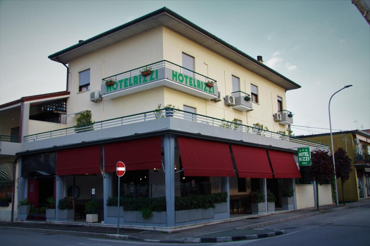 Hotel Rizzi Monticello Conte Otto Buitenkant foto